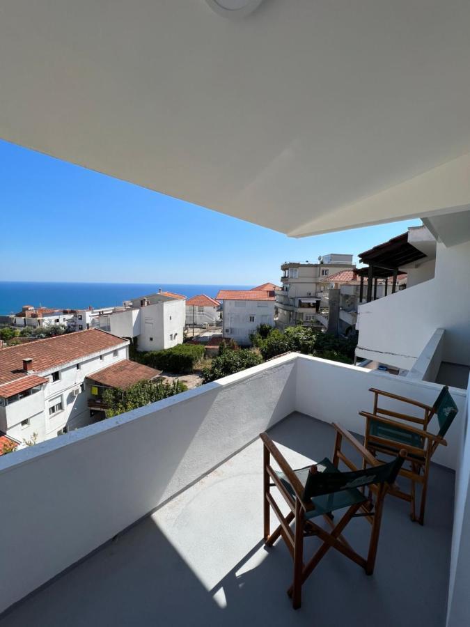 Androvic Apartment